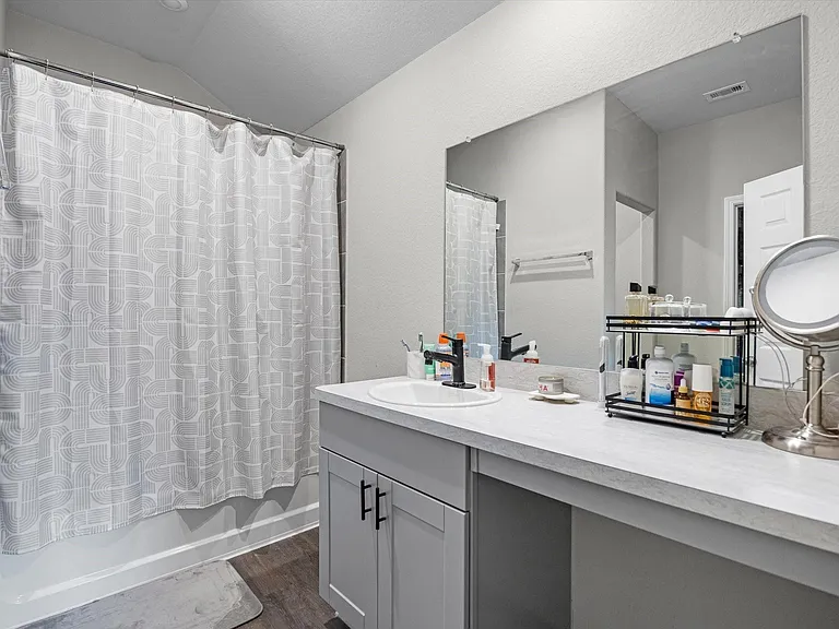 1850 Brushy Cedar Dr — Photo 8
