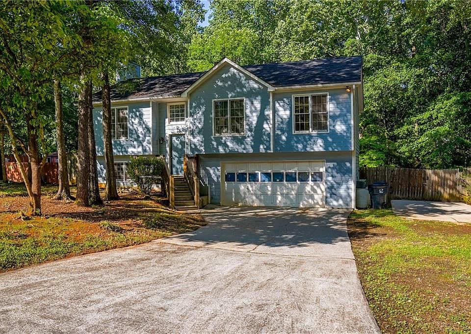 1st image of 554 Mephisto Cir