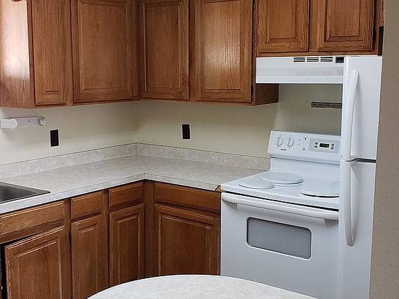 5th image of 1011-1015 W University Dr #3