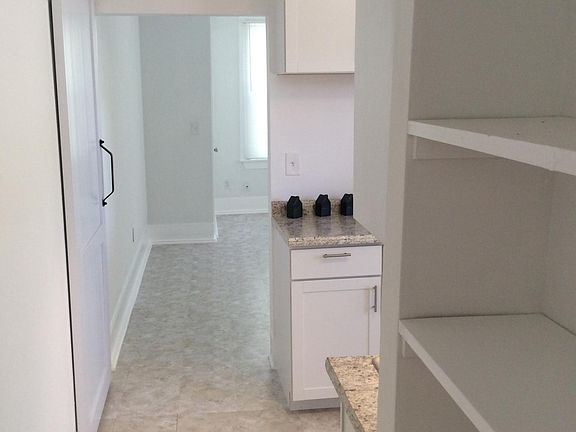 2nd image of 1212 1st St S APT 3