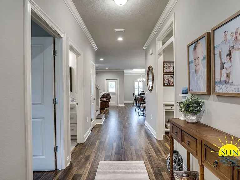 1937 Medlin Ct — Photo 2