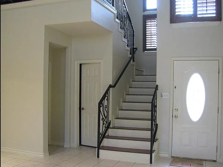7521 Country Club Dr #307 — Photo 7