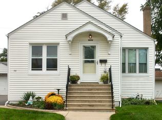 1207 Oregon St, Joliet, IL 60435