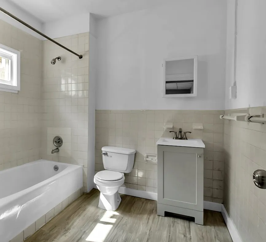 Renovated apartment in Buffalo — Photo 4
