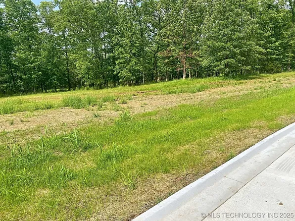 811 Winsor Pl, Tahlequah, OK 74464