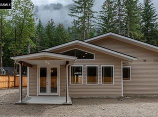 8177 Threadneedle St #A, Juneau, AK 99801