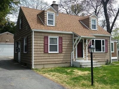 111 Quaker Rd, Springfield, MA, 01118