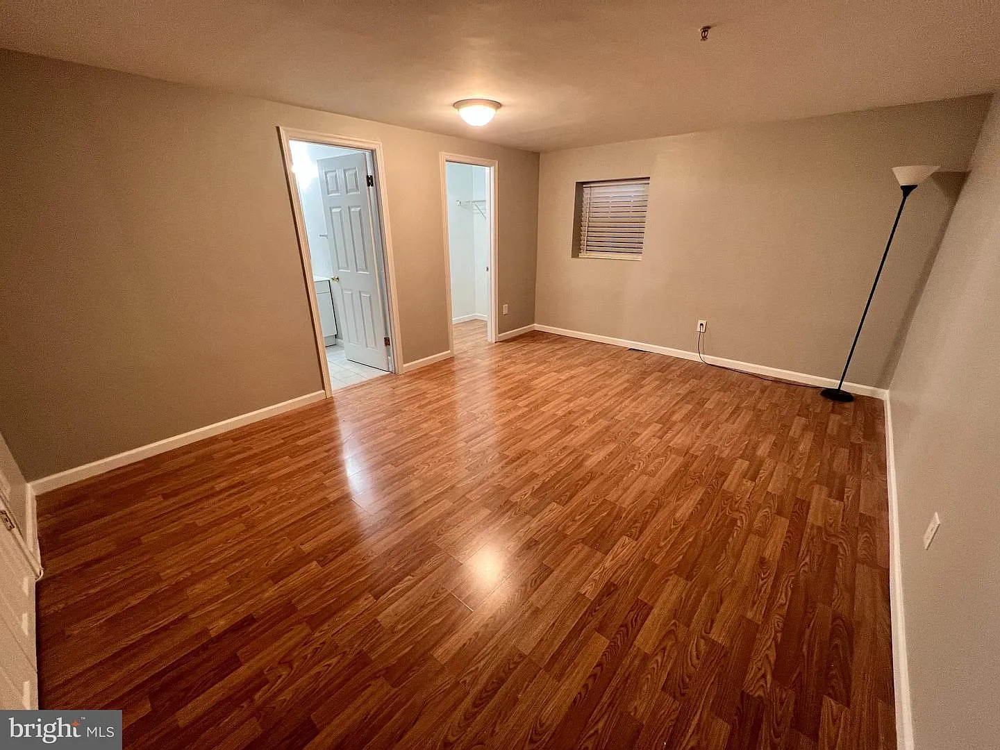 2 bed, 1498 sqft, $2,200 — Photo 4