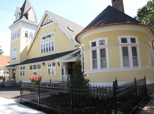 111 Woodland St #1B, Worcester, MA 01610