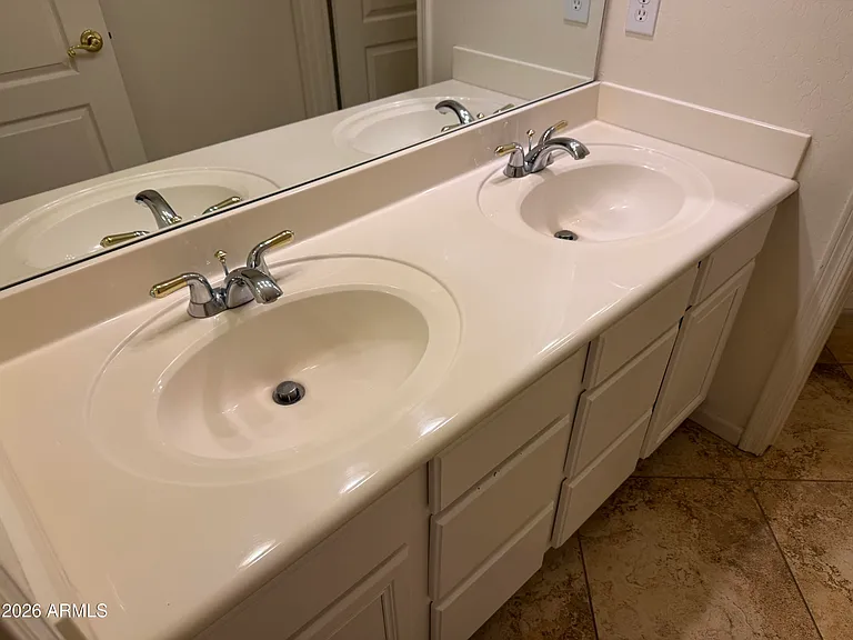 4240 S Kerby Way — Photo 19