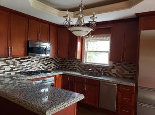 6259 W Gunnison St, Chicago, IL 60630