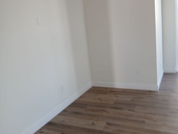 5th image of 1617-1619-1621-1 W 255th St #1617