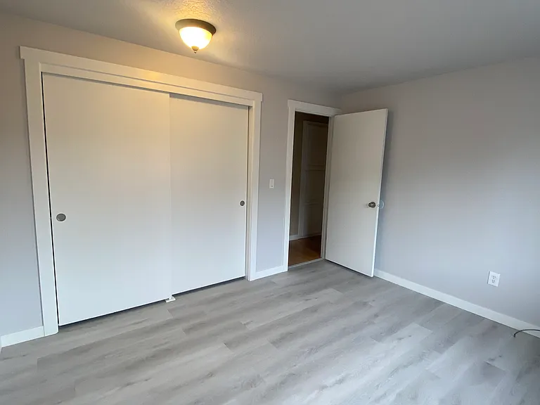 4838 Ward Dr NE — Photo 9
