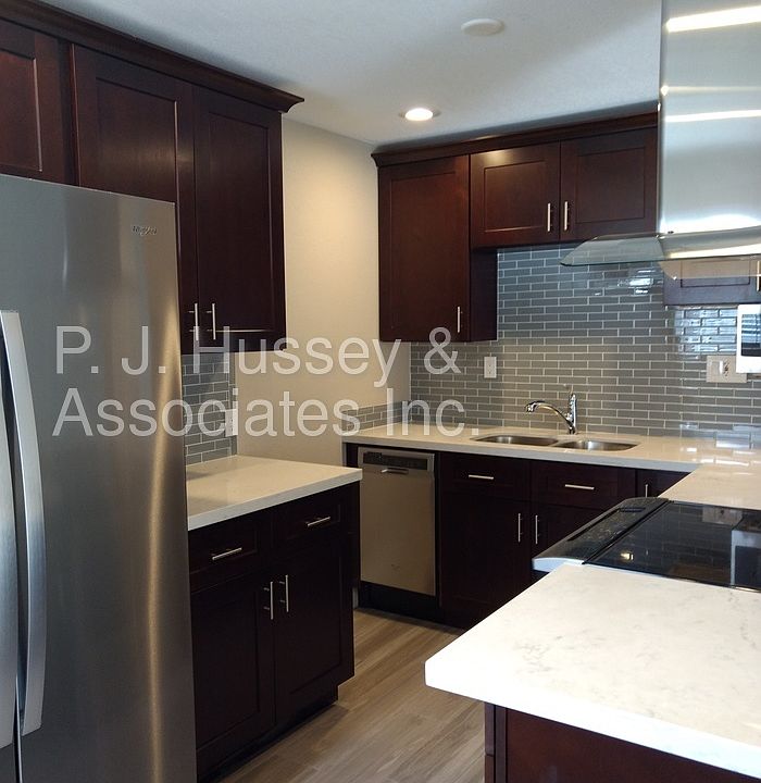 1st image of 7305 E Belleview St APT 1