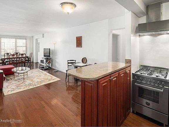 2nd image of 408 W 57th St APT 7L