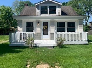 784 Gardiner Dr, Vermilion, OH 44089