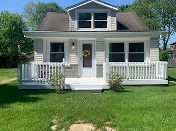 784 Gardiner Dr, Vermilion, OH 44089