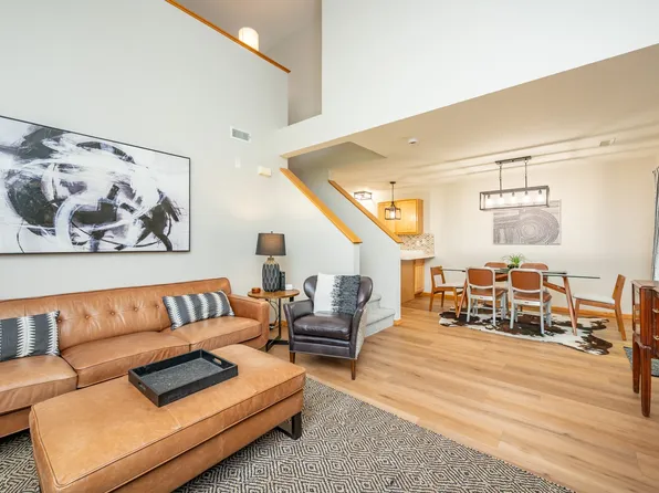 5221 Village Run Ave #402-DES, Des Moines, IA 50317