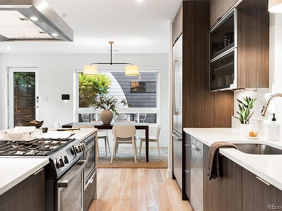 3rd image of 2031 W 35th Avenue