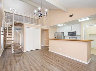 8656 Maplecrest Dr, Houston, TX 77099