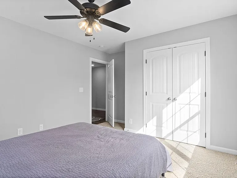 1055 Barnhill Rd — Photo 24