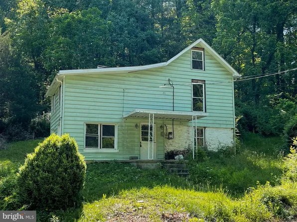 521 Dutrow Rd, Westminster, MD 21157