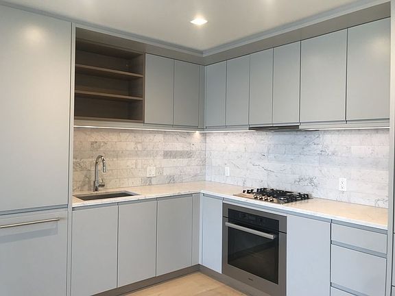3rd image of 550 Vanderbilt Ave Ph W