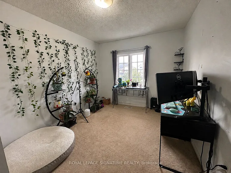 39 Jonesridge Dr — Photo 10