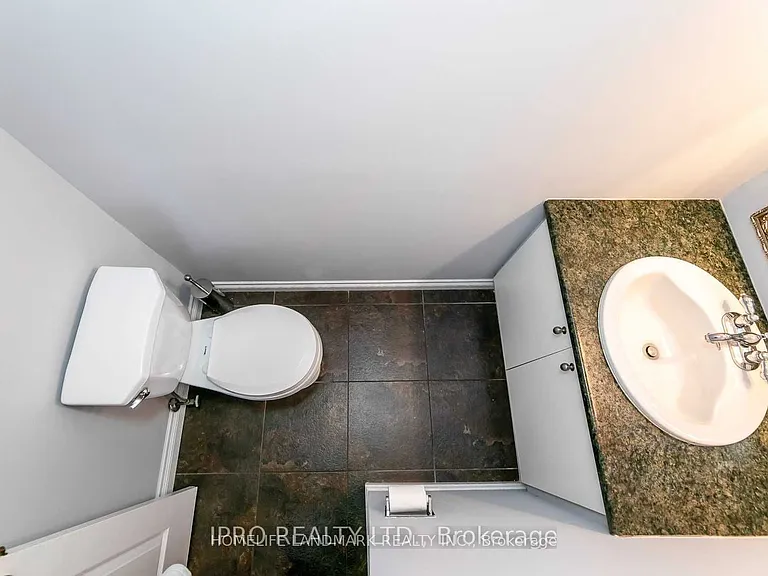 1109 Lindsay Dr — Photo 17