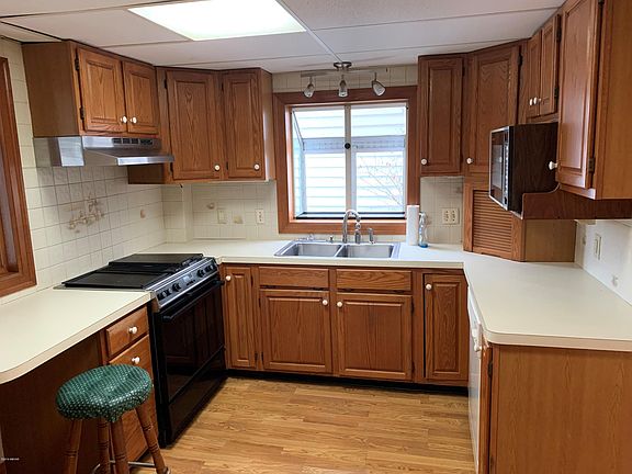 5th image of 701 Southmont Ave S