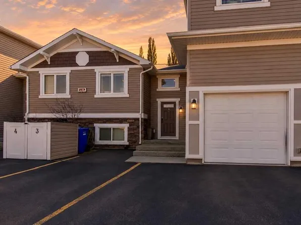 213 W Lettice Perry Rd N #3, Lethbridge, AB T1H 6Z3