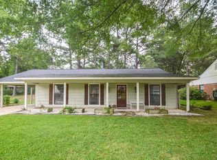 1805 Douglas McArthur Dr, Starkville, MS 39759