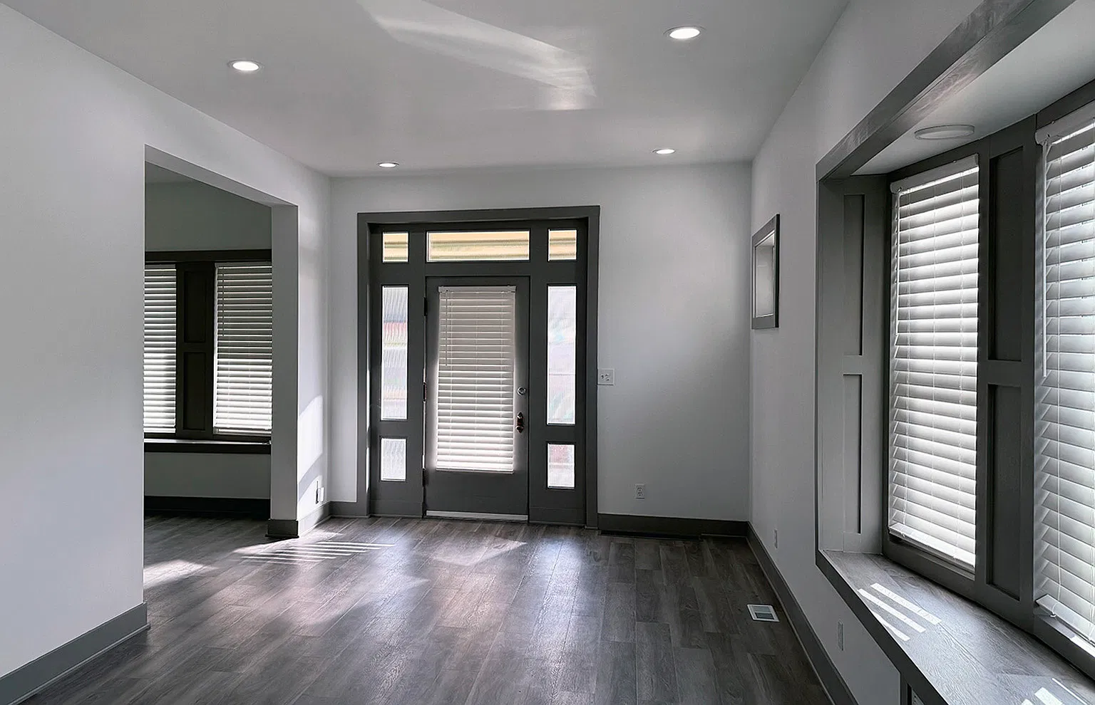 3 bed, 2200 sqft, $3,200 — Photo 4