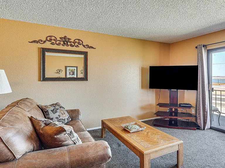453 Lake Havasu Ave N #D — Photo 18