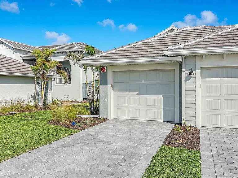17475 Opal Sand Dr #101 — Photo 2