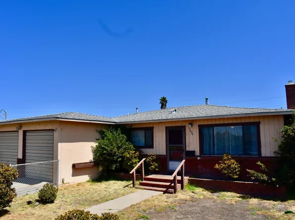 1576 Harding St, Seaside, CA 93955