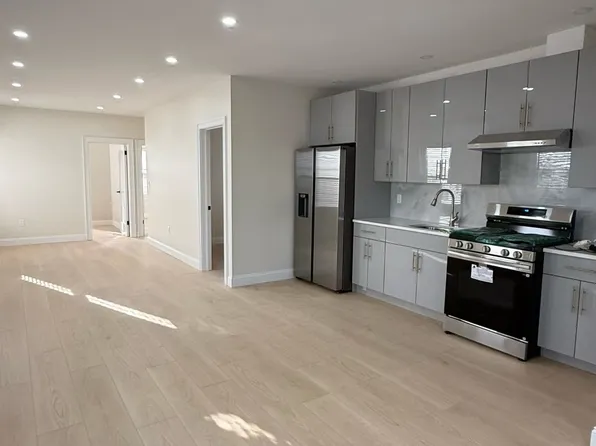 45-76 159th St Floor 1, Flushing, NY 11358