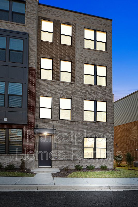 4353 Laplata Ave, Baltimore, MD 21211 Zillow