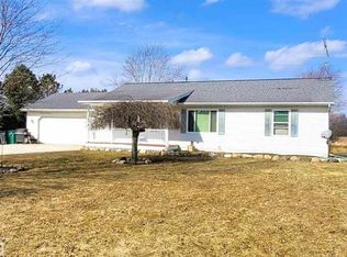 30739 Pratt Rd, Richmond, MI 48062