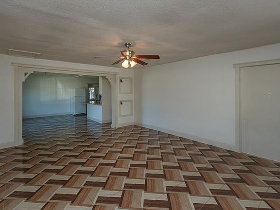 4th image of 7791 Stratford Blvd