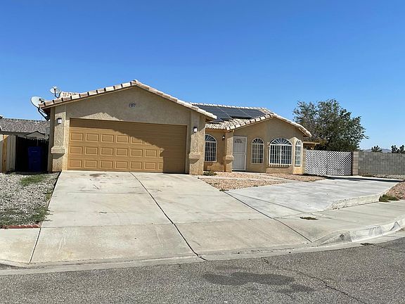 3rd image of 13372 Medicine Bow Ct