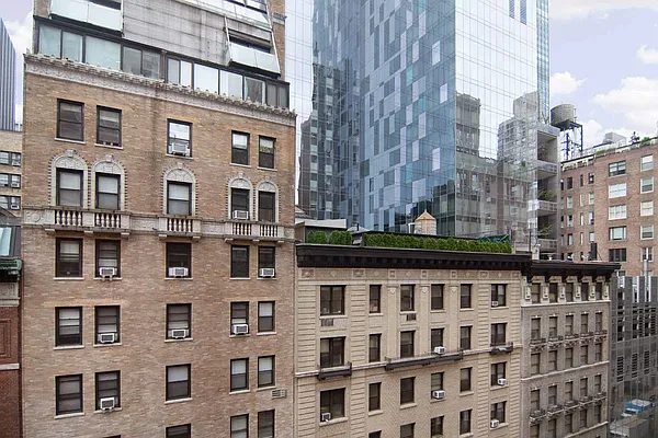 Rented by WAM Partners - William Moses Co. | media 29