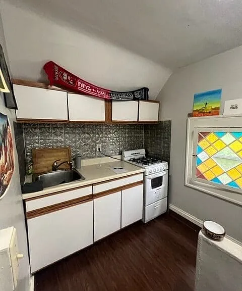 767 Euclid Ave — Photo 12