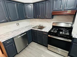 27-29 Crescent St #7B, Astoria, NY 11102