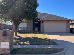 2228 NW 157th St, Edmond, OK 73013