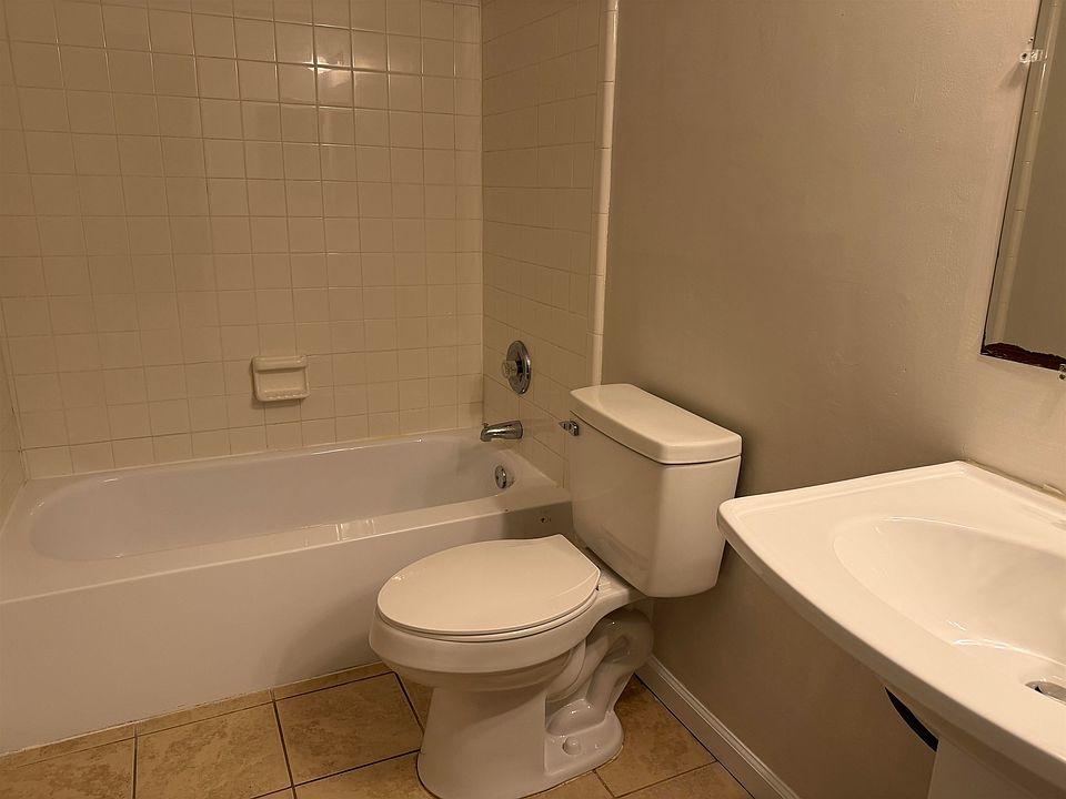 1st image of 203 Parkbrook Cir #203