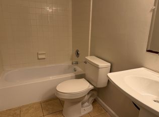 203 Parkbrook Cir #203, Tallahassee, FL 32301