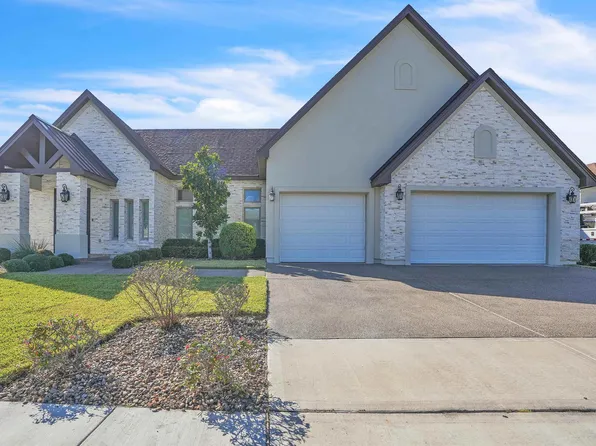 1107 Coahuila Loop, Laredo, TX 78045