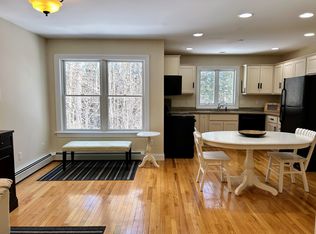 4 Evergreen Dr #1, Falmouth, ME 04105