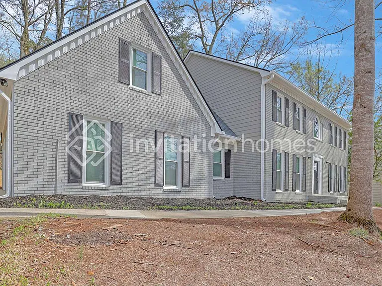 154 Infantry Way SW — Photo 1